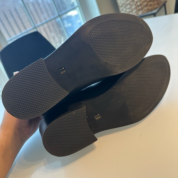 Steve Madden Chelsea Boots - size 7M - Picture 6 of 6